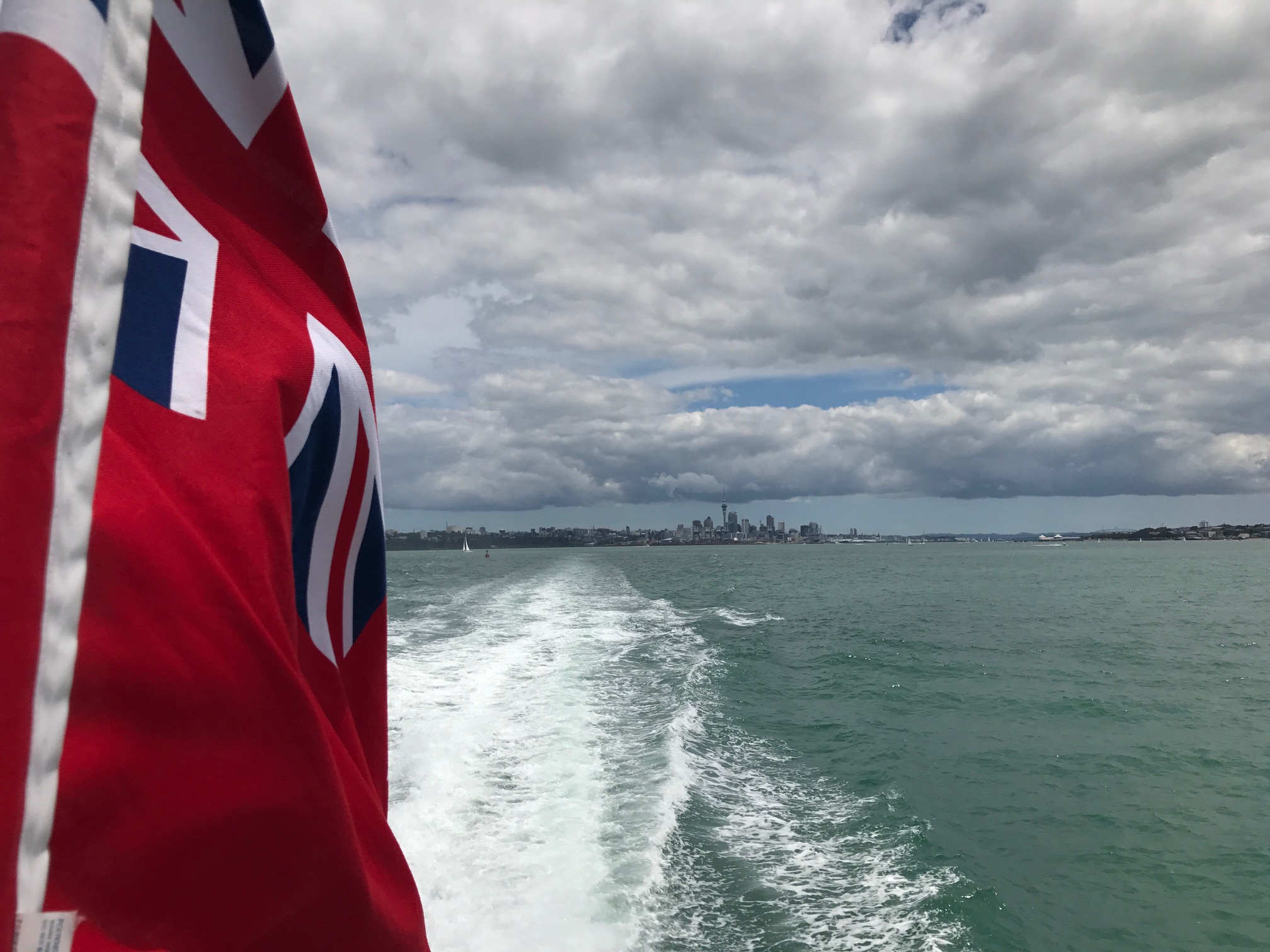 Sailing to Waiheke Island from Auckland